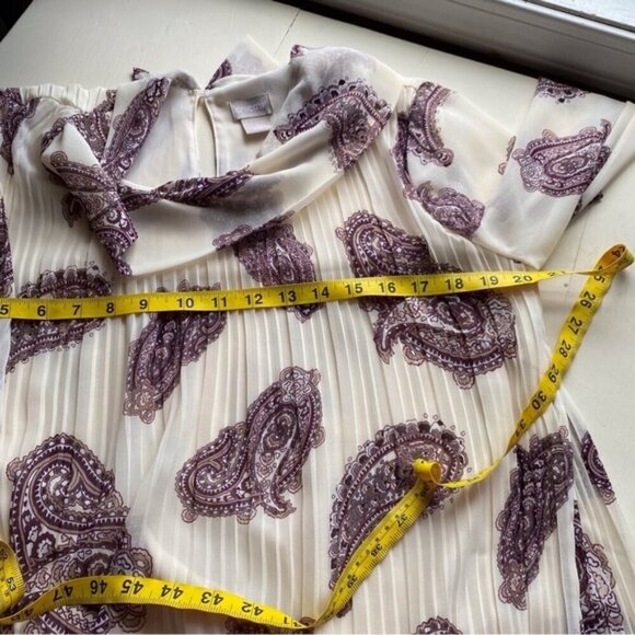 Chicos Blouse Woman 1 US Medium Pleated Paisley Cowl Neck Top Sheer Sleeve - Picture 11 of 16